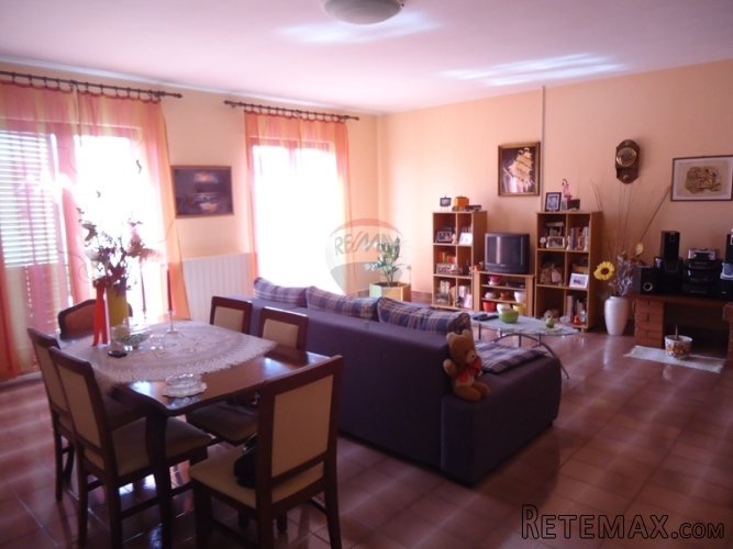 APARTMANSKA KUĆA U FAŽANI 200 M OD PLAŽE - 4