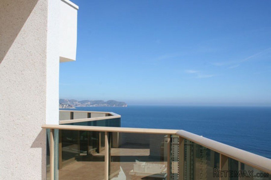 Los apartamentos se ubican en Calpe, en un complejo.. - 4