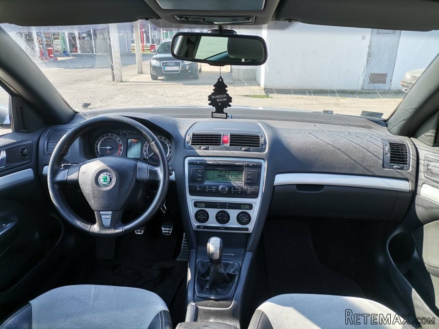Skoda Octavia - 5