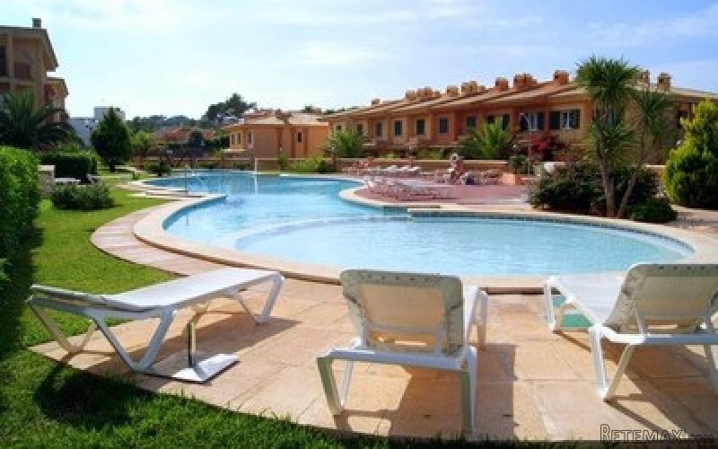 ground floor for sale in Nova Santa..