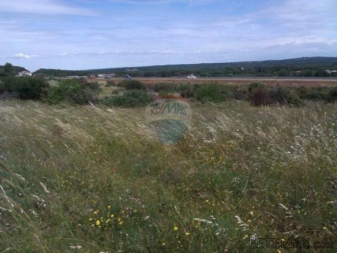 ISTRA,PULA-POLJOPRIVREDNO ZEMLJIŠTE - 2