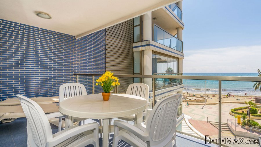 Apartamento exclusivo en primera línea de la playa La.. - 3