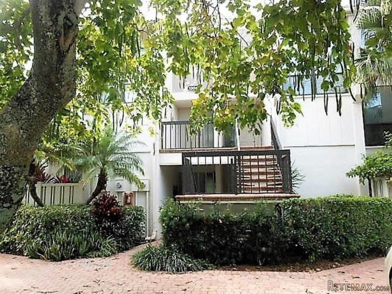 1304 Bridgewood Dr #1304, Boca Raton..