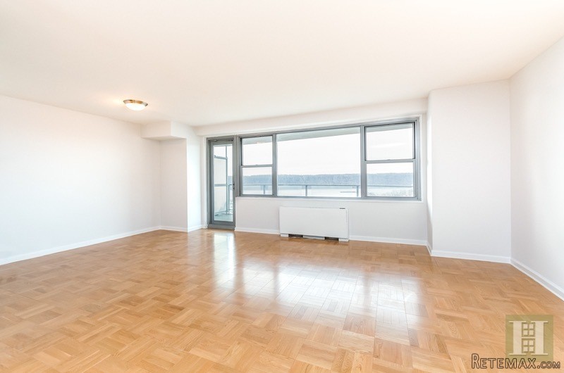 2 bedroom Apartment For Sale: 2500..