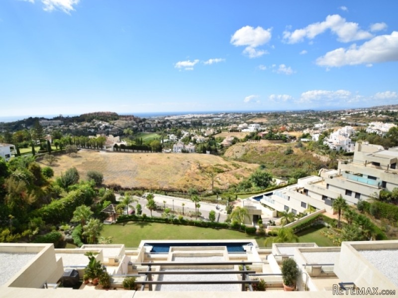 2 Bedroom Apartment For Sale In Los.. - 2