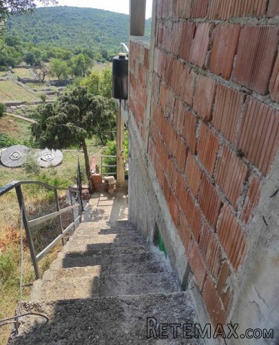 Kuca u Crnoj Gori sa pogledom na more - 11