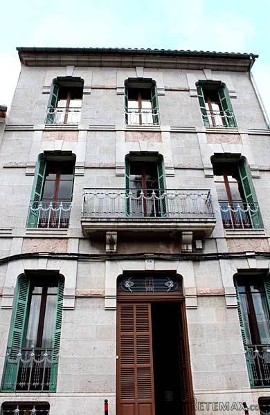 Stately Townhouse Of The 16th Century… - 2