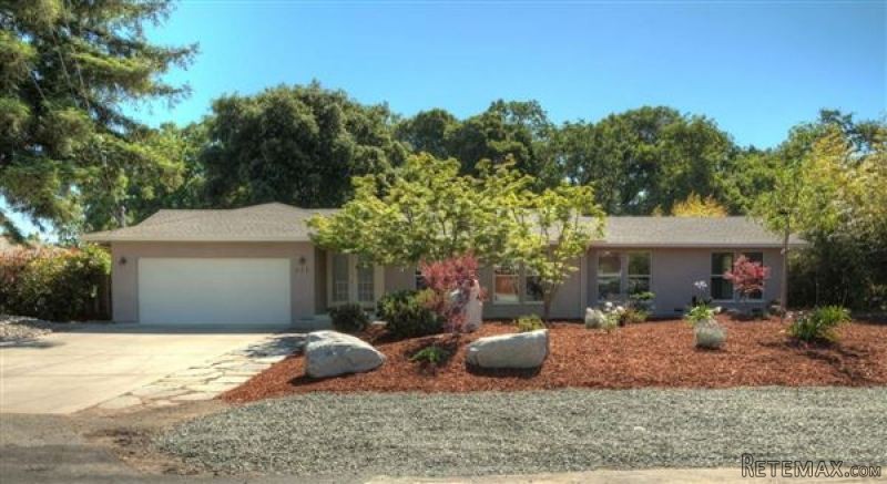 4 Bedrooms - Property - CA - For Sale
