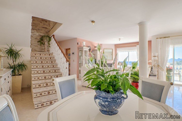 Superb villa, of excellent quality, located in a lovely.. - 5