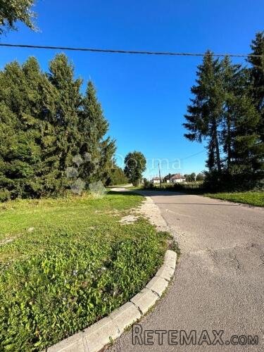 Građevinsko zemljište mirna lokacija blizu centra, Gospić - 7