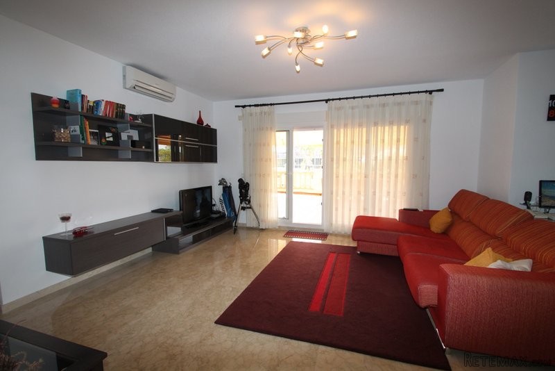 4 Bedrooms - Villa - Alicante - For Sale - 2