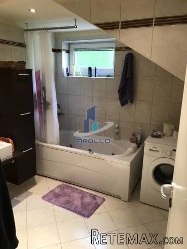 Bijenik, trosoban stan 90m2 s vrtom - 9