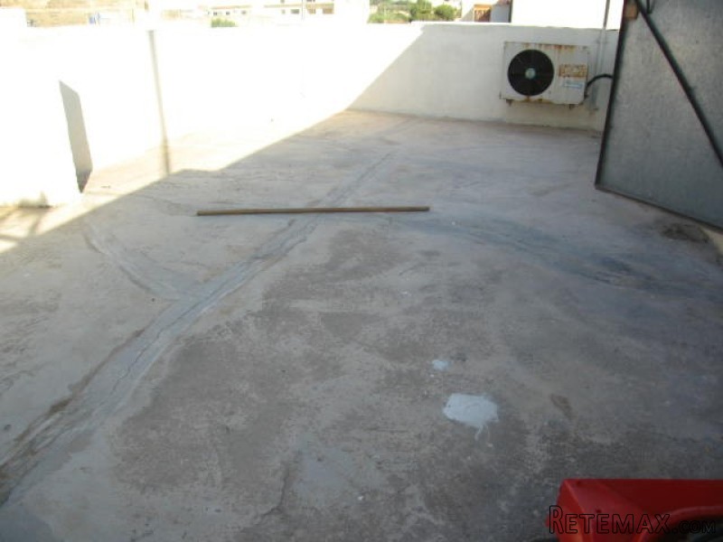 Flat, Luxurious Finish - 2
