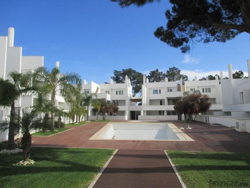 Buy Apartments T2+1 em Faro , Loule..