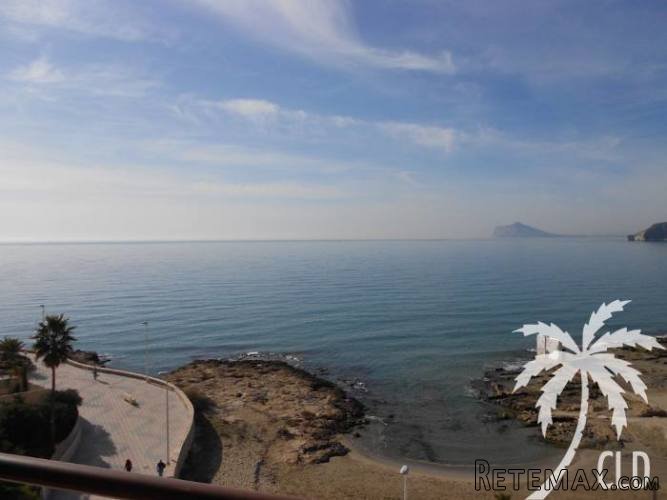 Seafront property for sale with beautiful sea views with 3.. - 2