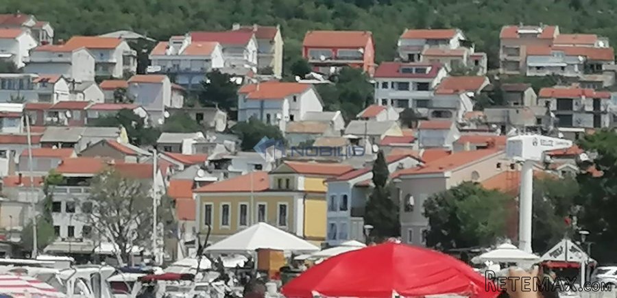 Selce, kuća 140 m od mora na 3 etaže - 2