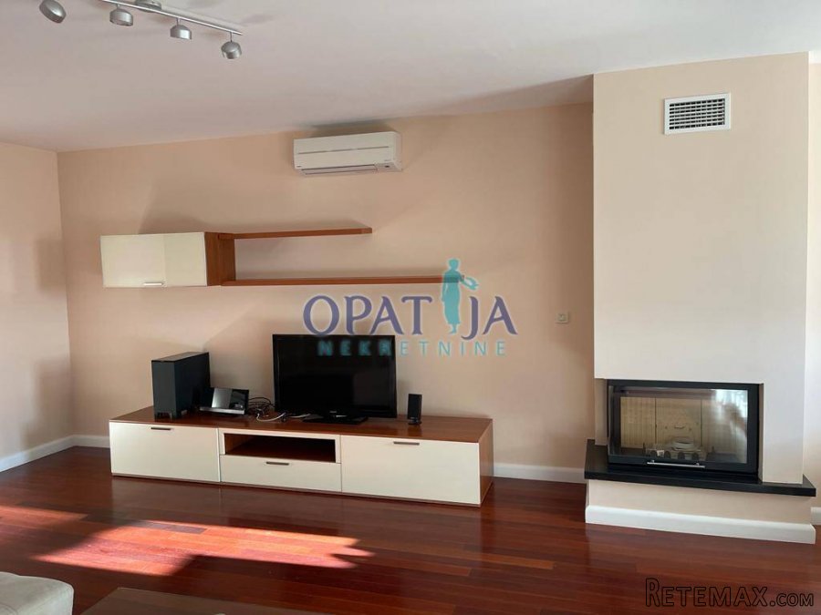Ičići u blizini plaže, moderan dvoetažni stan sa 2 balkona.. - 4