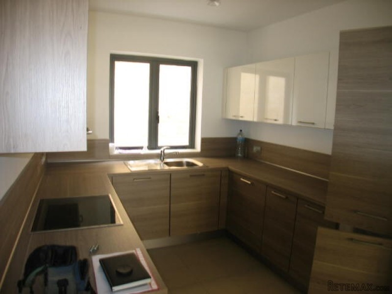 Flat, Luxurious Finish - 2
