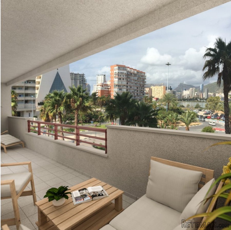 Edificio de apartamentos situado en primerísima línea de l.. - 2