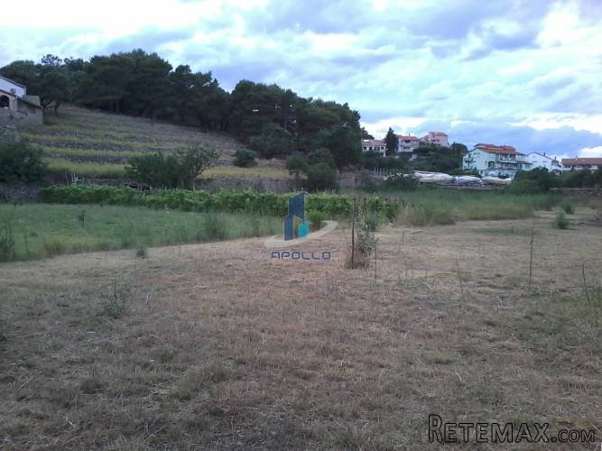 Rab, građevinsko zemljište 1737m2, blizu mora - 2