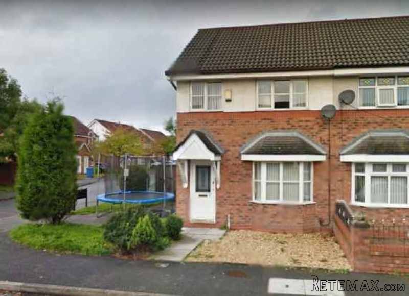 3 bedroom, Semi-detached House house..