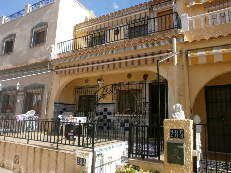 2 Bedrooms - Property - Alicante - For..