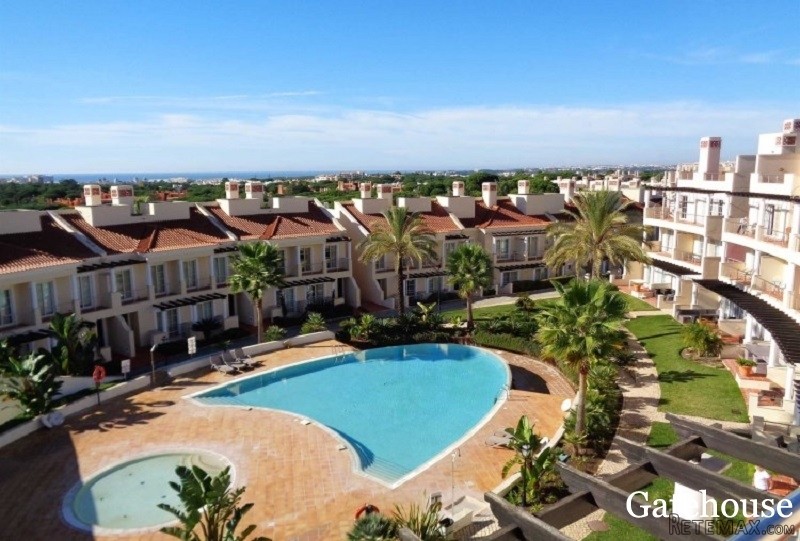 3 Beds Penthouse With Sea Views For..