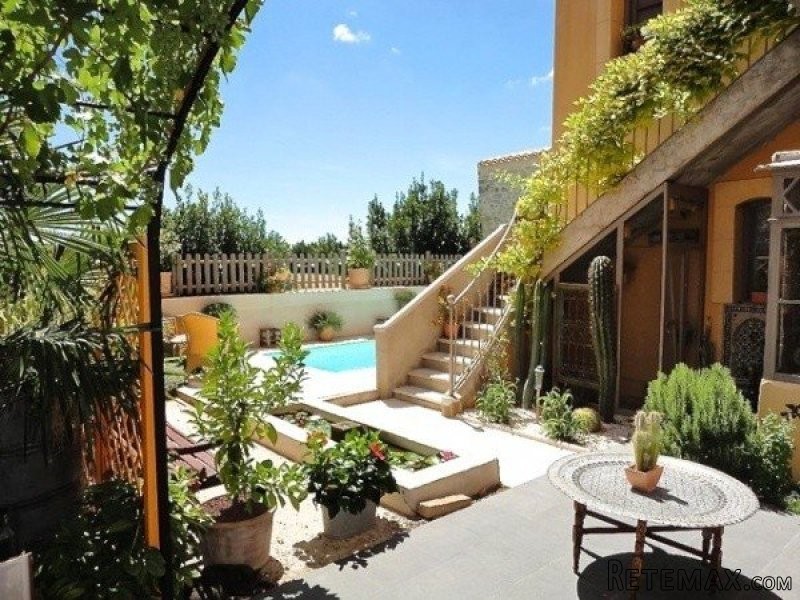 Magnificent Renovated House With 6.. - 2