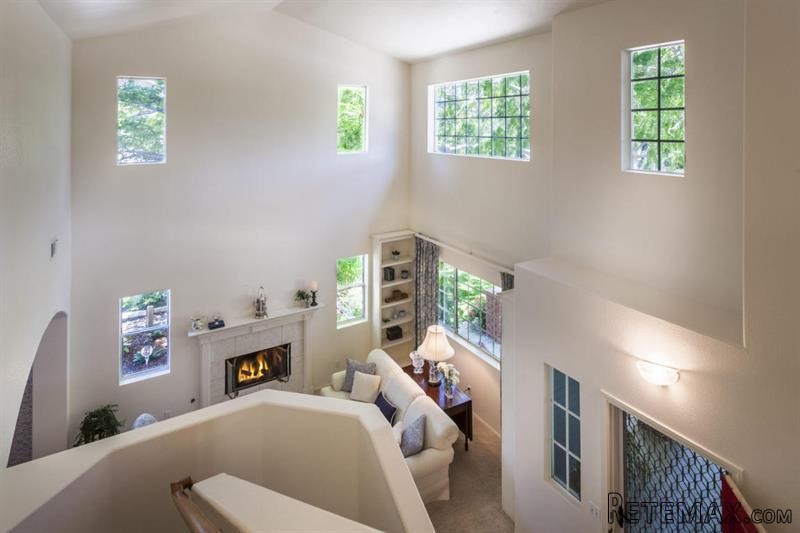 4 bedroom House For Sale: 3718.. - 2