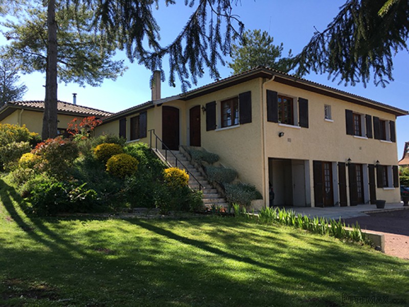 Large Villa With Pool And Gite - 2