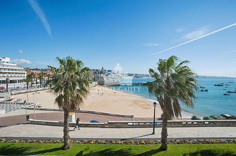 Fantastic Apartment In Cascais Center