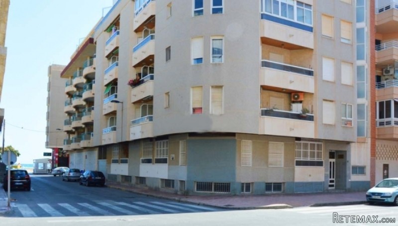 Resale · Apartment · Spain · Costa Bl..