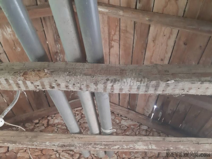 Kuća s potencijalom za kompletnu renovaciju - 7