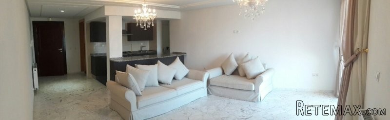 Super appartement sur la Zone..