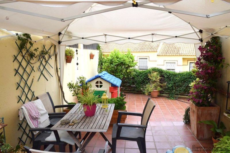Apartment for Sale in Benajarafe..