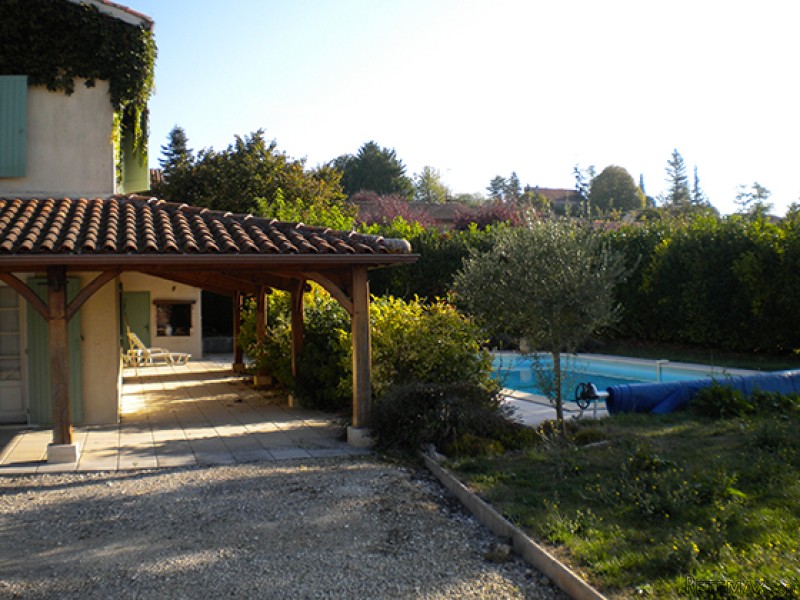 Superb Villa With Swimming Pool On.. - 2