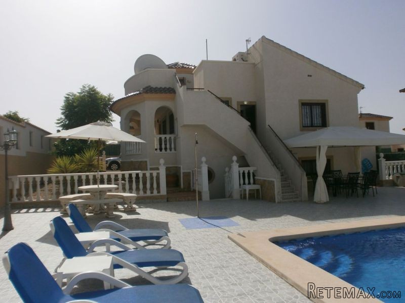 7 Bedrooms - Villa - Alicante - For Sale - 2