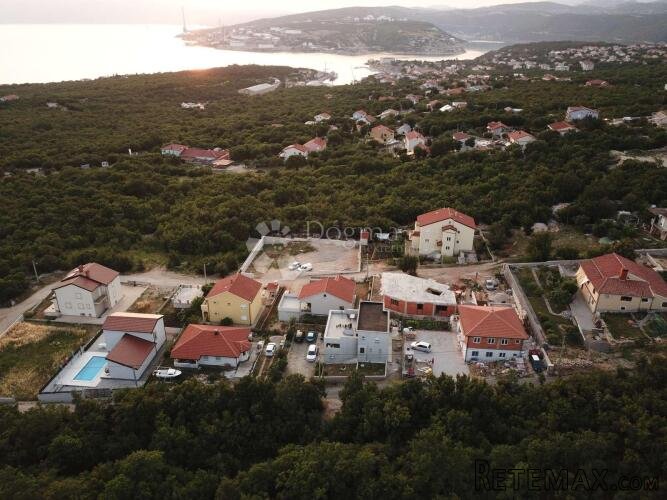 KRALJEVICA 230m2 - 2