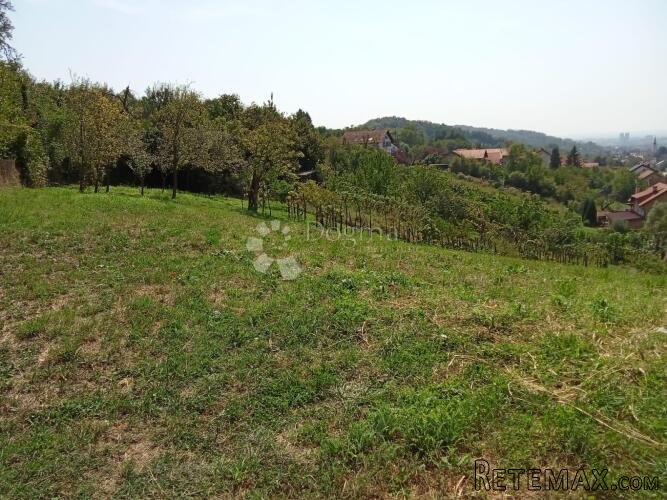 GRAĐEVINSKO ZEMLJIŠTE 986m2 S POGLEDOM NA ZAGREB - 3