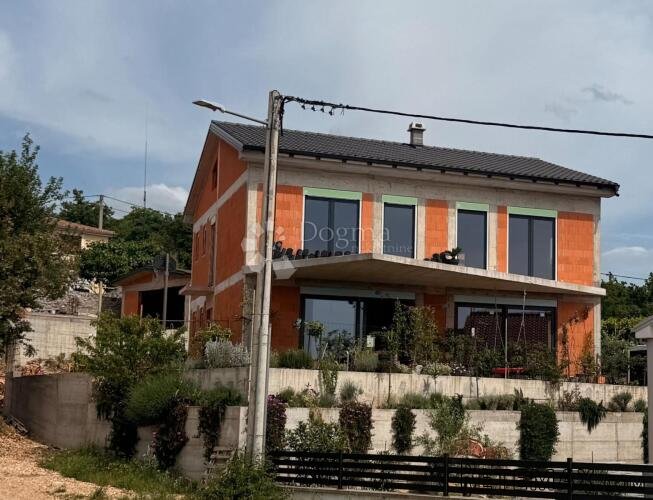 KRALJEVICA 230m2 - 3