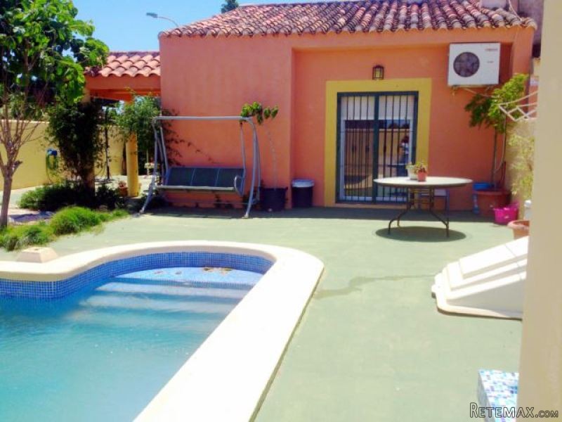 3 Bedrooms - Villa - Alicante - For Sale