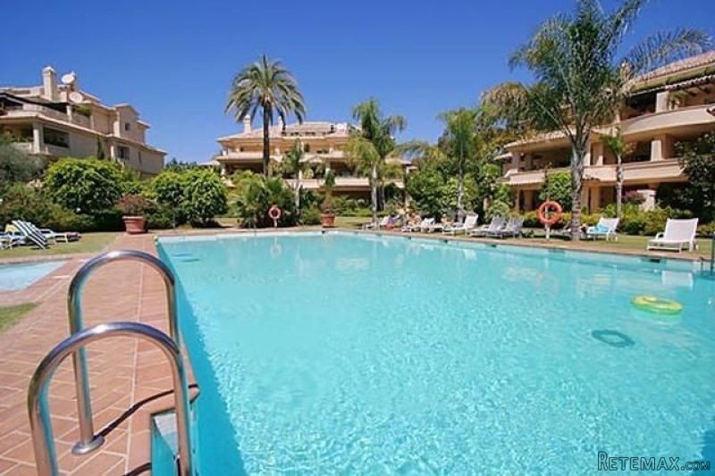 6 Bedrooms - Apartment - Malaga - For.. - 2