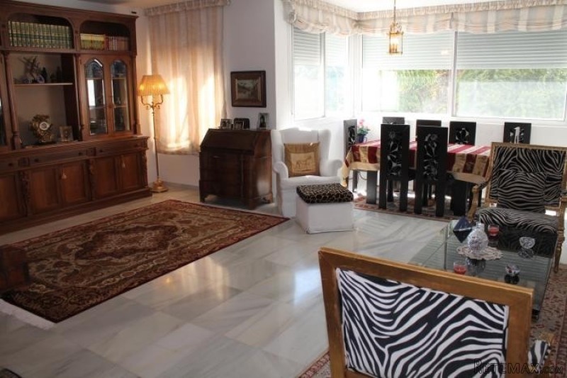 2 Bedroom Middle Floor Apartment - 2