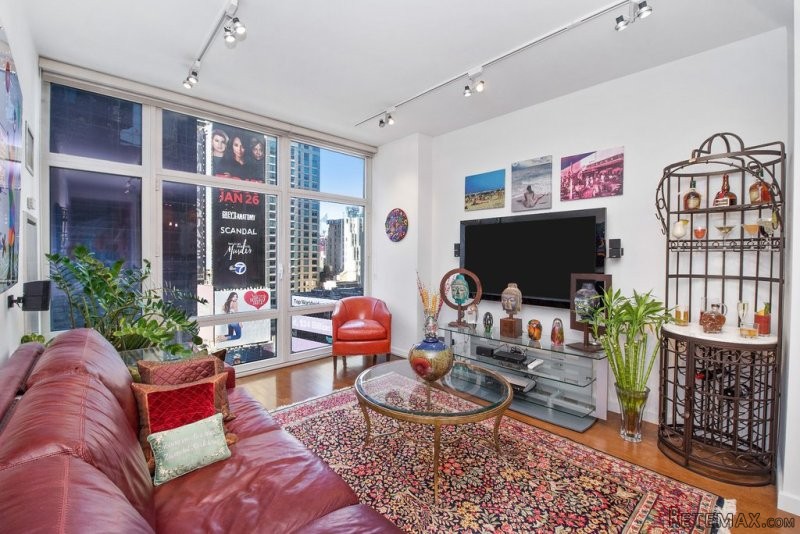 1 Bedroom - Condo - New York State -..