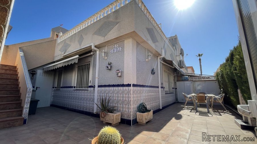 Beautiful townhouse in Torrevieja, Carrefour area.The.. - 2