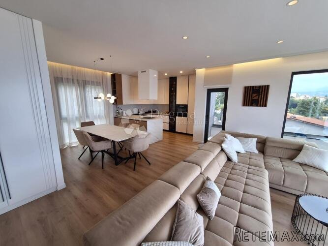 Opatija luksuzni penthouse sa bazenom - 2
