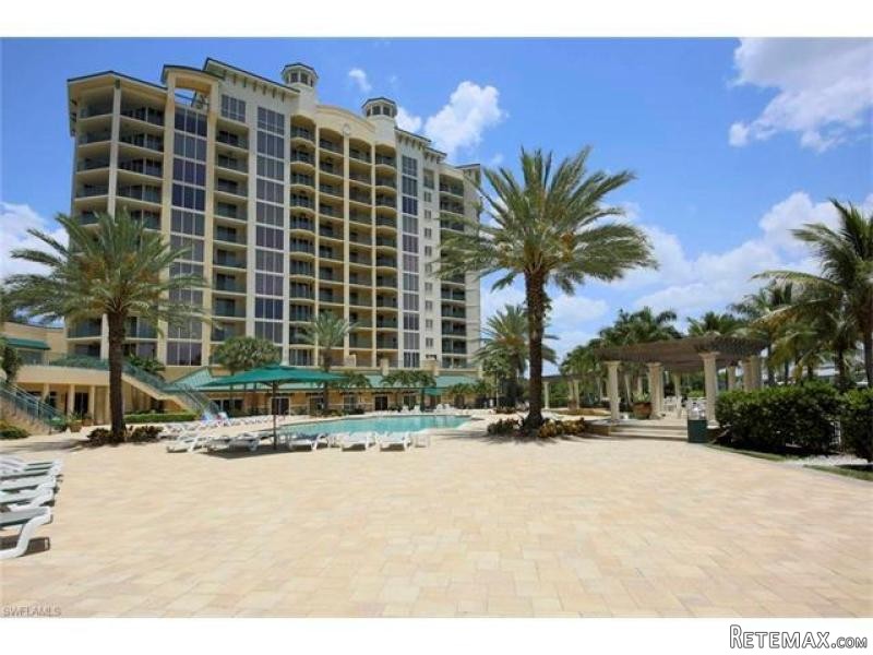 2 bedroom Condominium For Sale: North.. - 2