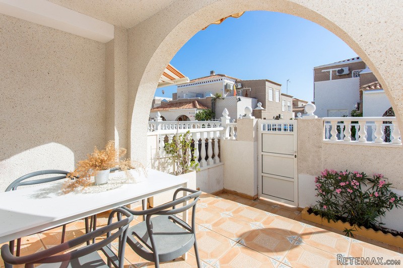 3 Bedrooms - House - Alicante - For Sale - 2