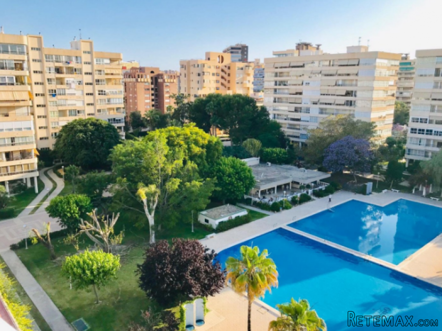 Refurbished property only 150 metres from the sea in Playa..