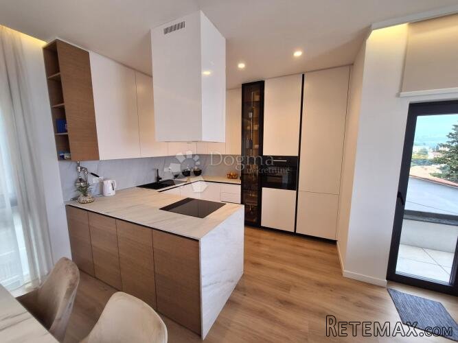 Opatija luksuzni penthouse sa bazenom - 7